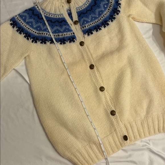 Handknit One of a Kind Handmade Cream + Blue Fair Isle Norwegian Style Cardigan - Picture 14 of 16